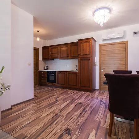 Boutique Versis 5* Сонячний Берег
