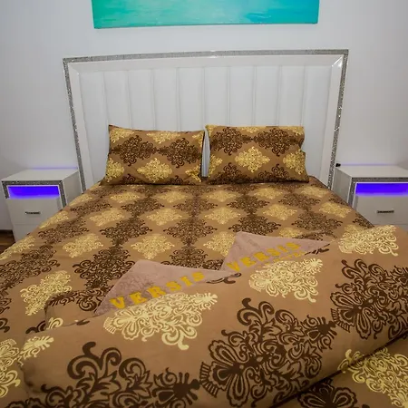 Апарт-готель Boutique Versis Сонячний Берег