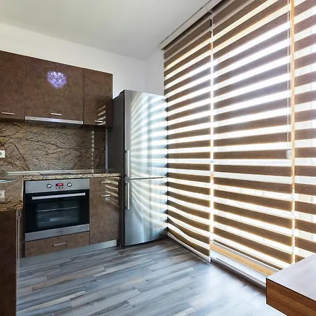 Boutique Versis Апарт-готель Сонячний Берег
