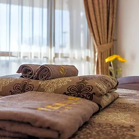 فيرسيس الفندقية البوتيكية ساني بيتش
