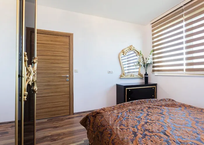 Boutique Versis Aparthotel Sunny Beach